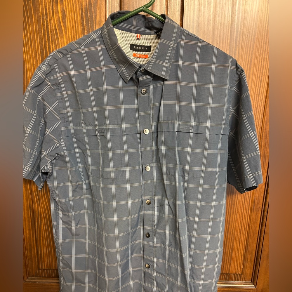 Van Heusen Traveller SS Shirts (3) - 16/16.5, Blue, Dk Blue, Gray - Cotton/Poly - Picture 9 of 13